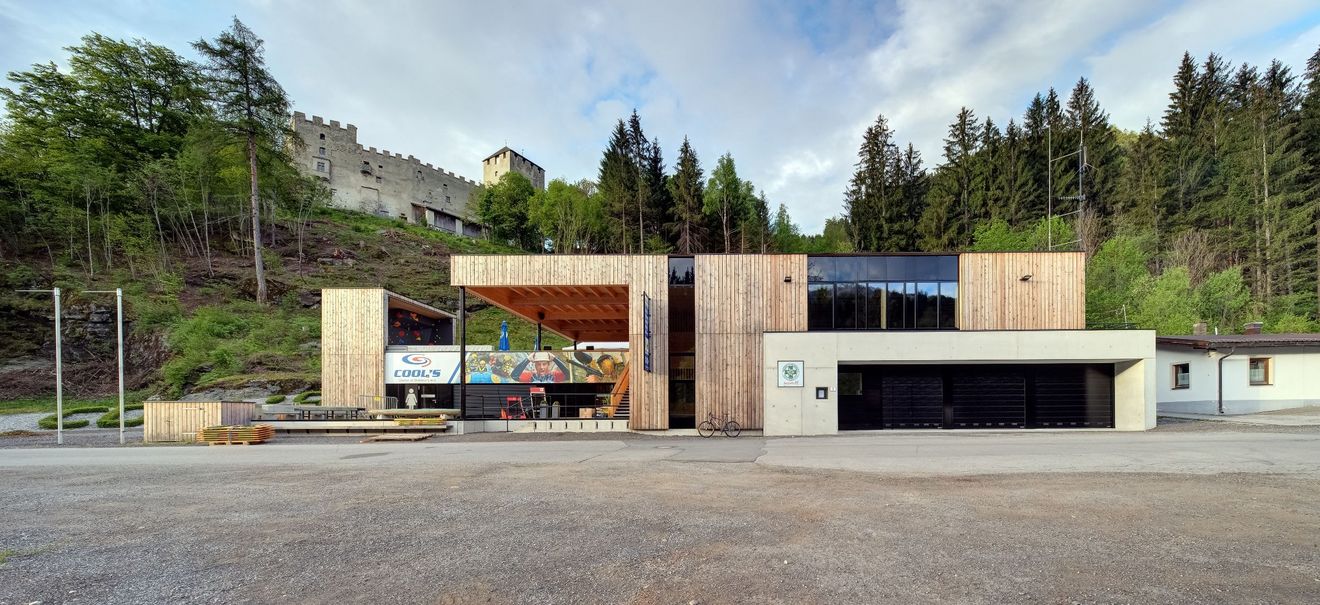 o k a i THALMANN - 20 149 - BergrettungLienz retterfoto